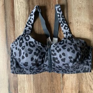 Victoria’s Secret Incredible Knockout Ultra Max